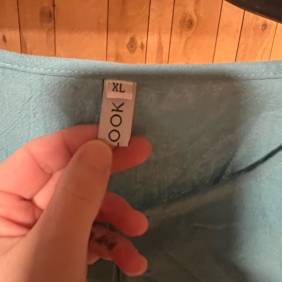 Miss Look Romper - Picture 3 of 6